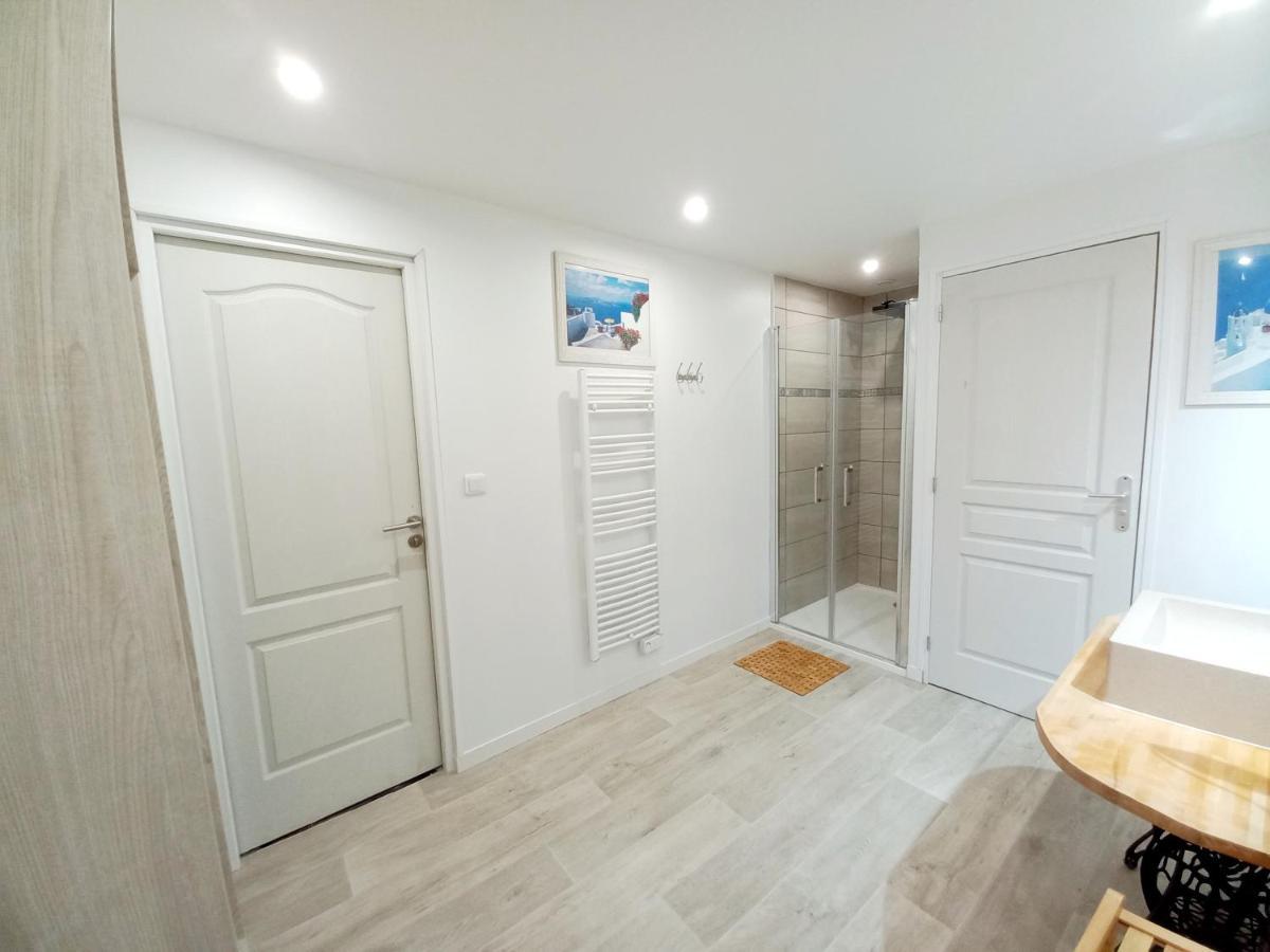Rosny-sur-Seine L'Annexe- Guest House Avec Piscine Studio Avec Coin Chambre מראה חיצוני תמונה