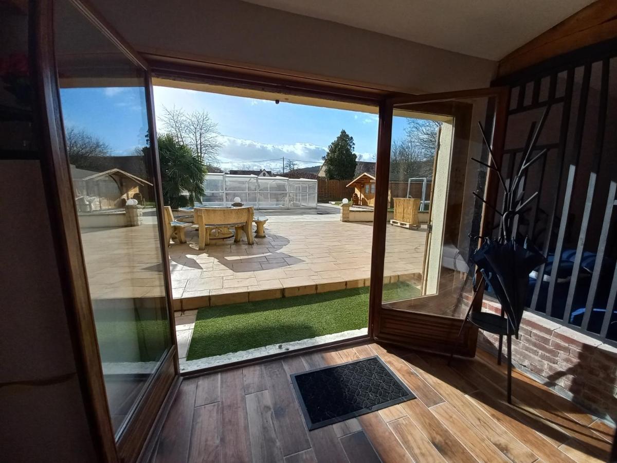 Rosny-sur-Seine L'Annexe- Guest House Avec Piscine Studio Avec Coin Chambre מראה חיצוני תמונה