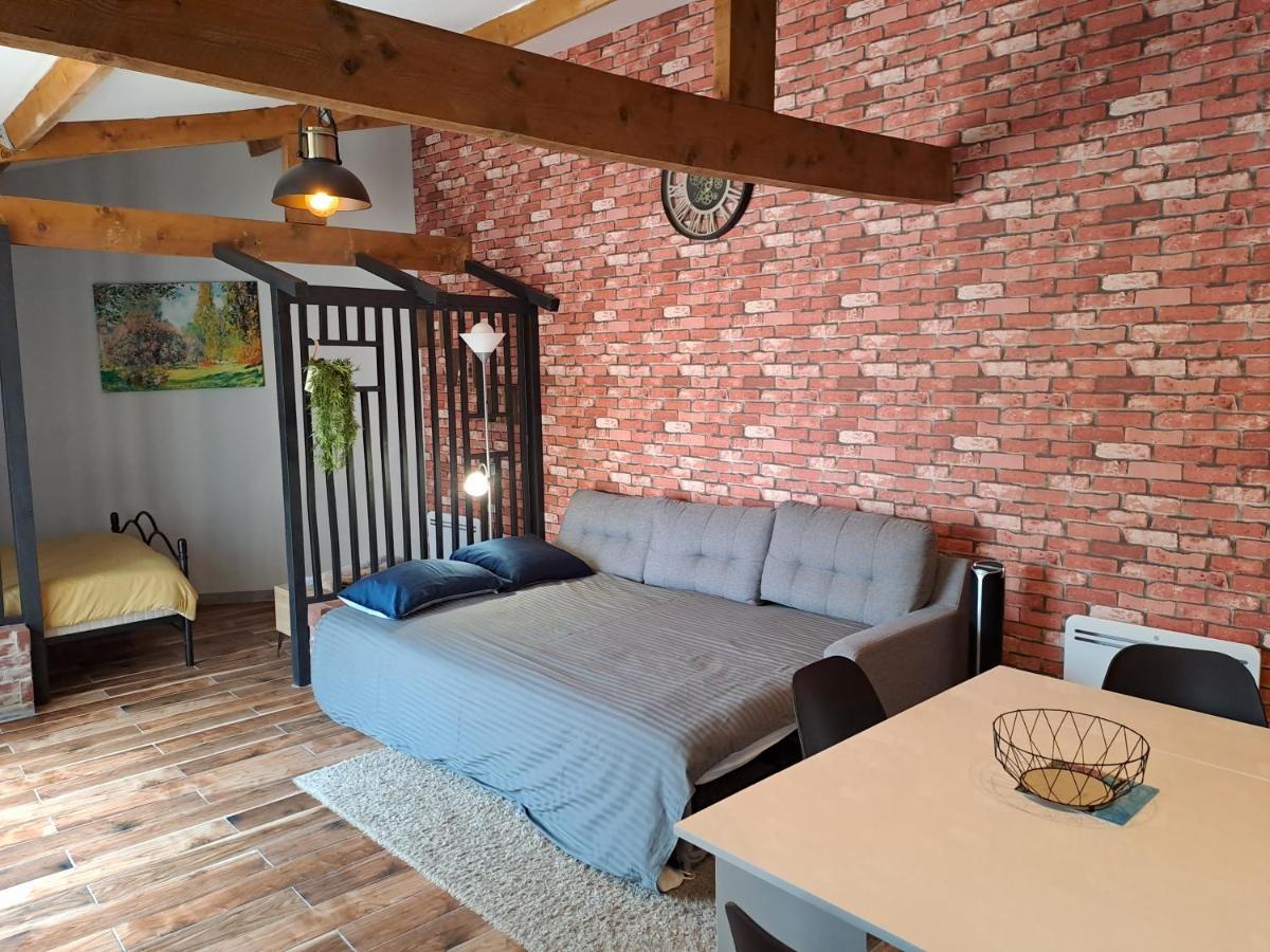 Rosny-sur-Seine L'Annexe- Guest House Avec Piscine Studio Avec Coin Chambre מראה חיצוני תמונה